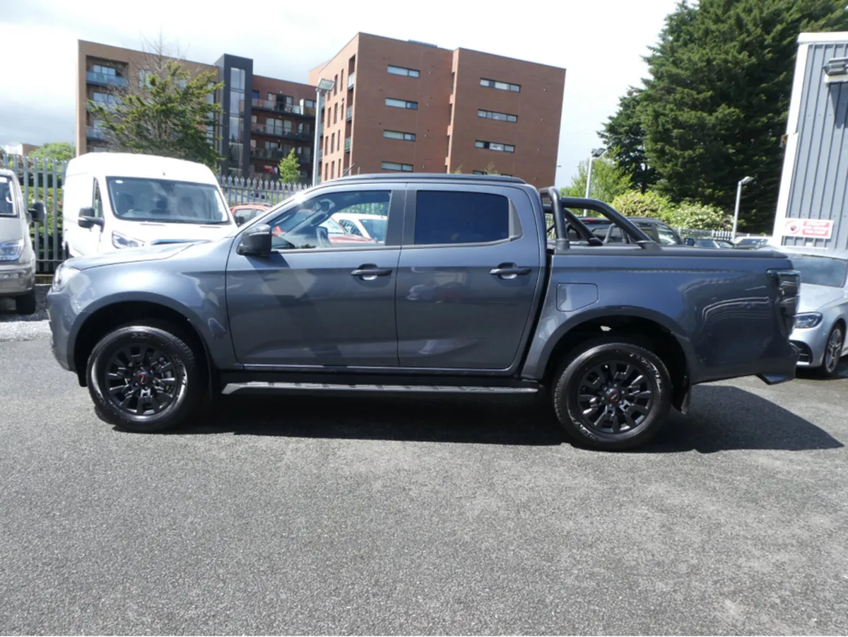 Isuzu D-Max ALL NEW LSE 262 MODEL AVAILABLE AT AUT - Image 5