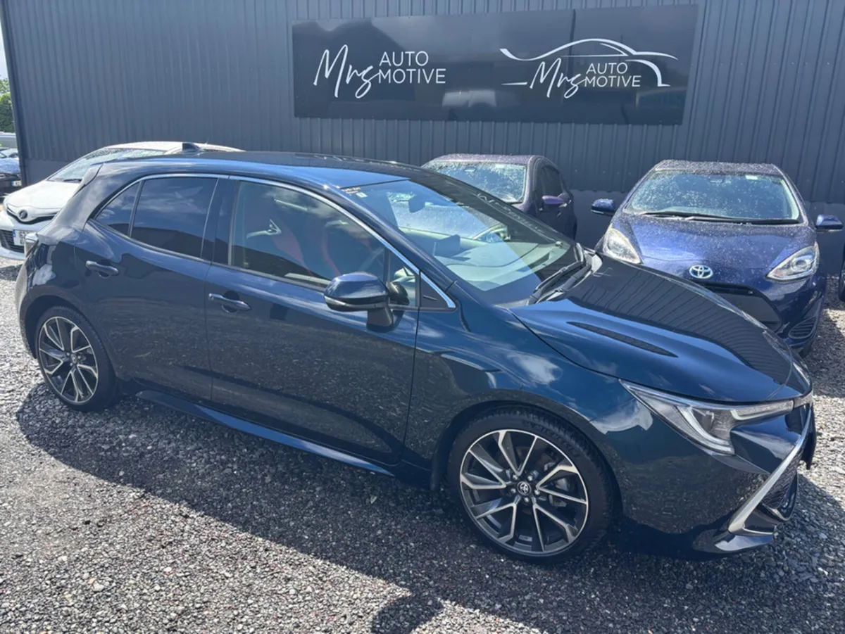 Toyota Corolla SPORT 1.8 ZWE211H - Image 1