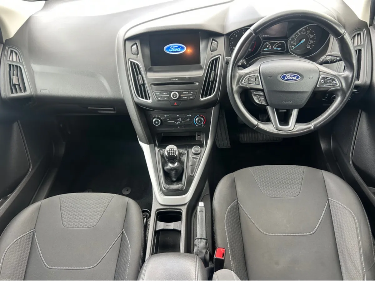 Ford Focus ZETEC EDITION TDCI - Image 2