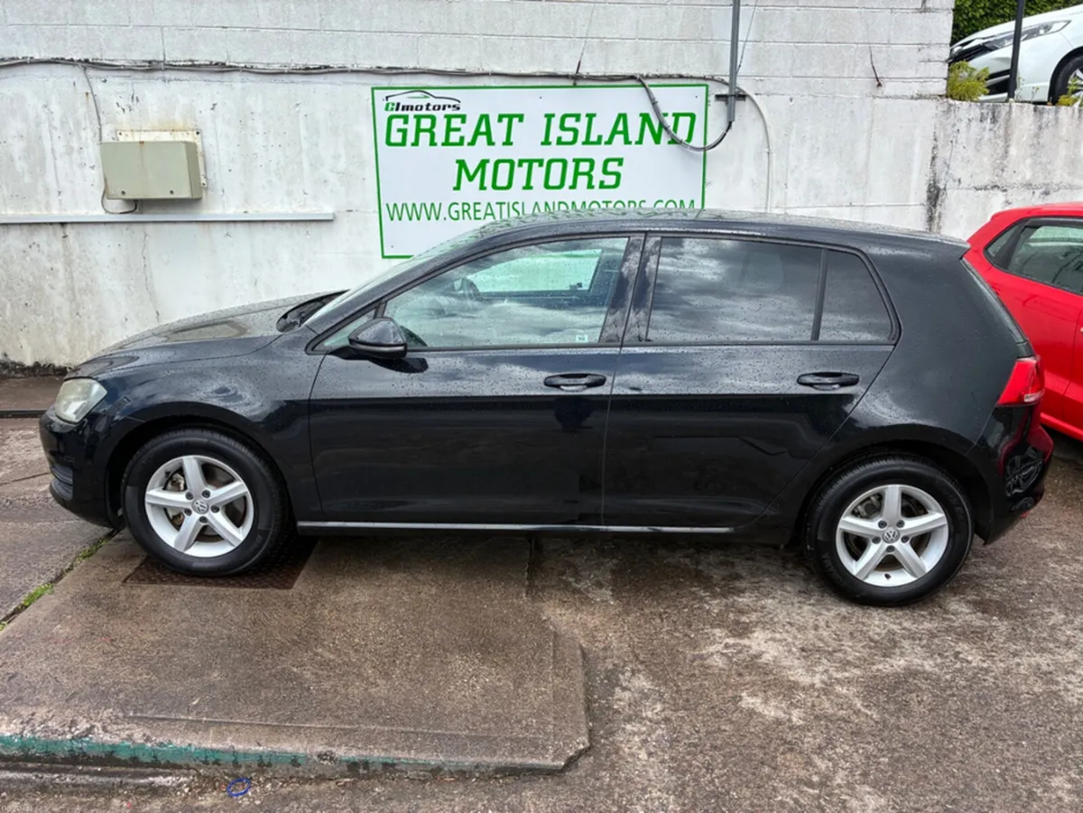 Volkswagen Golf 1.2i TSI TRENDLINE - Image 6