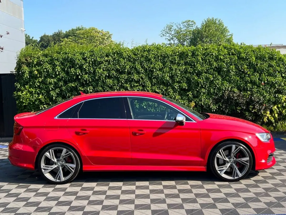 Audi S3 QUATTRO 2.0 TFSI AUTO // BANG & OLUFSEN SO - Image 2