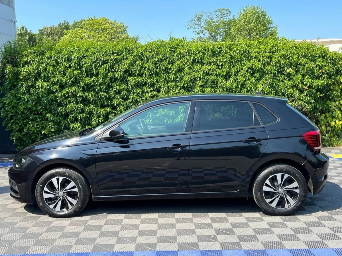 Volkswagen Polo COMFORTLINE 1.0 TSI AUTO // APPLE - Image 3