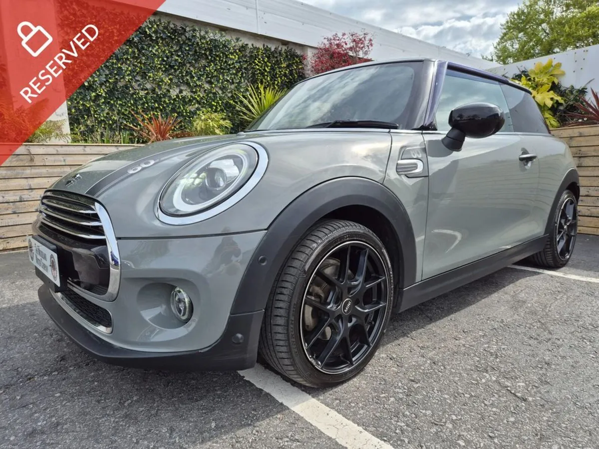 Mini Cooper 1.5D AUTO / 60 YEAR EDITION / TOP SPEC - Image 1