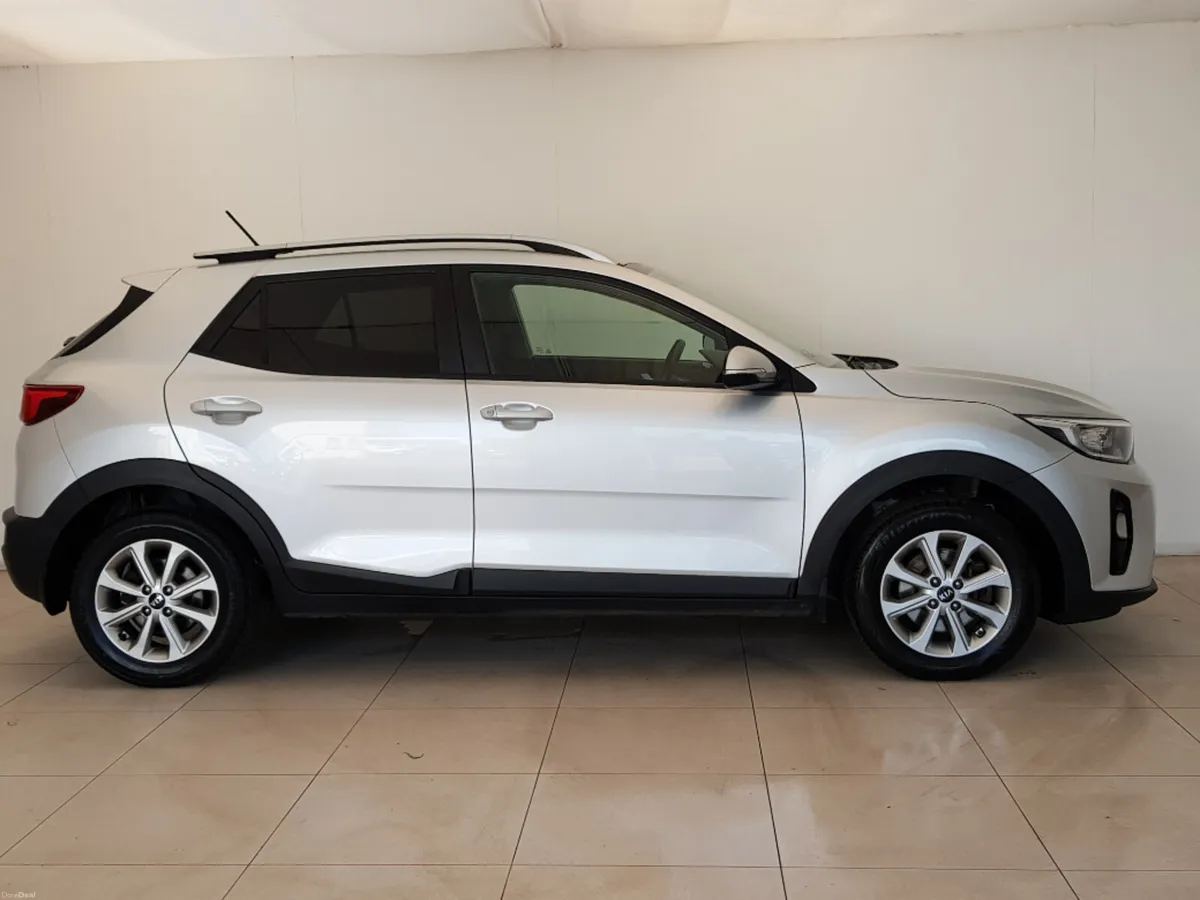 Kia Stonic 1.2 K1 Petrol SAM 5DR - Image 2