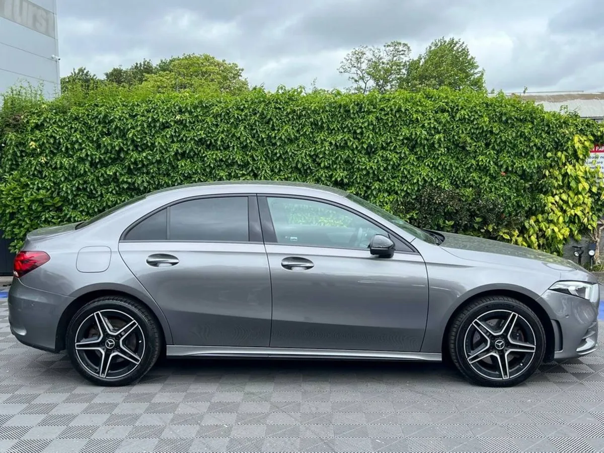 Mercedes-Benz A-Class A250E AMG-LINE EXECUTIVE 1.3 - Image 2