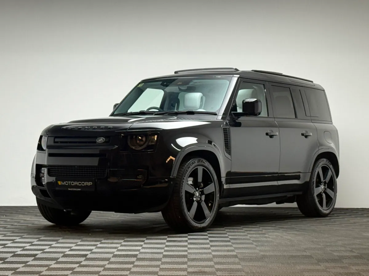 Land Rover Defender HSE X-DYNAMIC 2.0 PHEV - Image 3