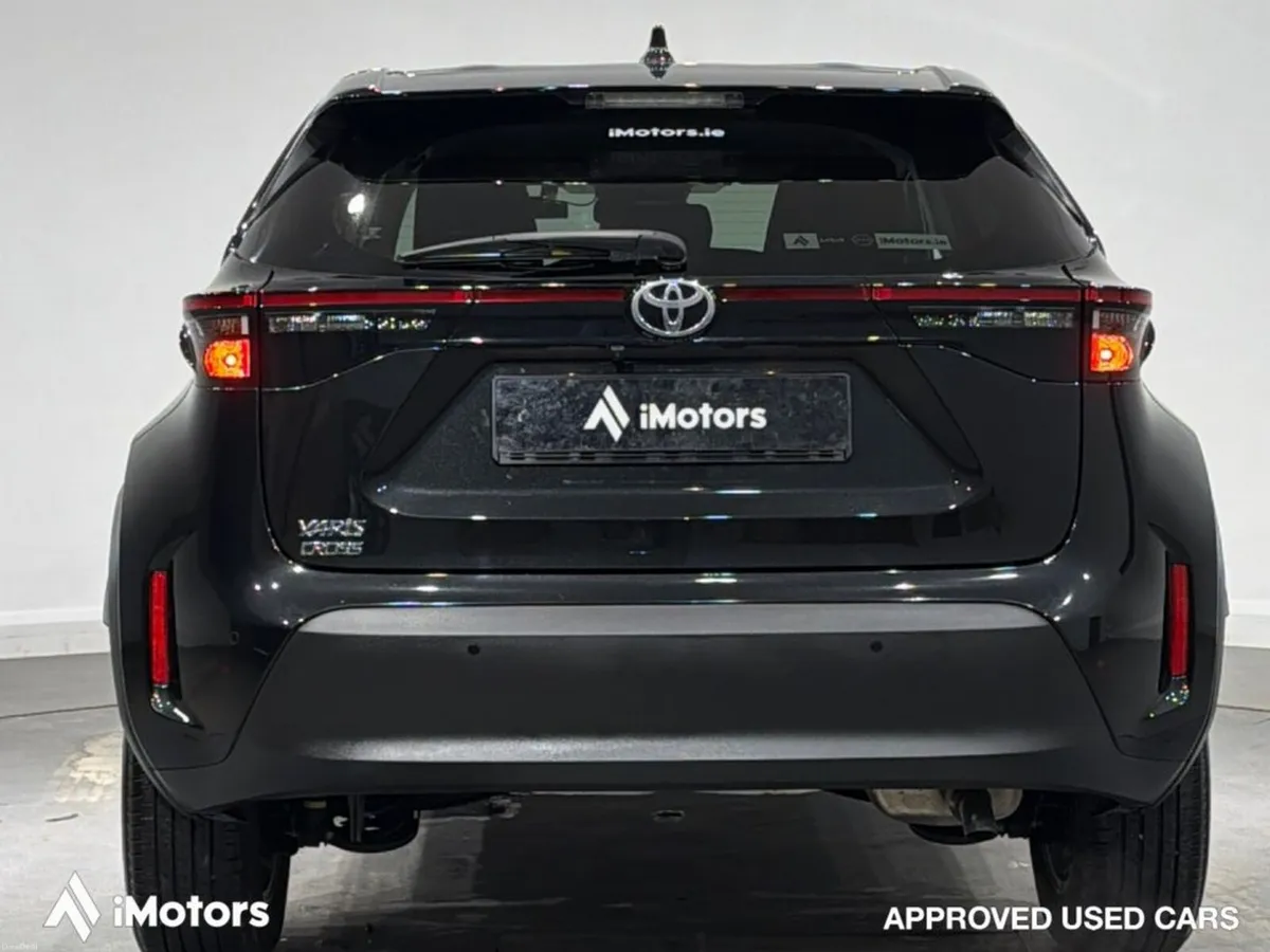 Toyota Yaris Cross AUTOMATIC - Image 4