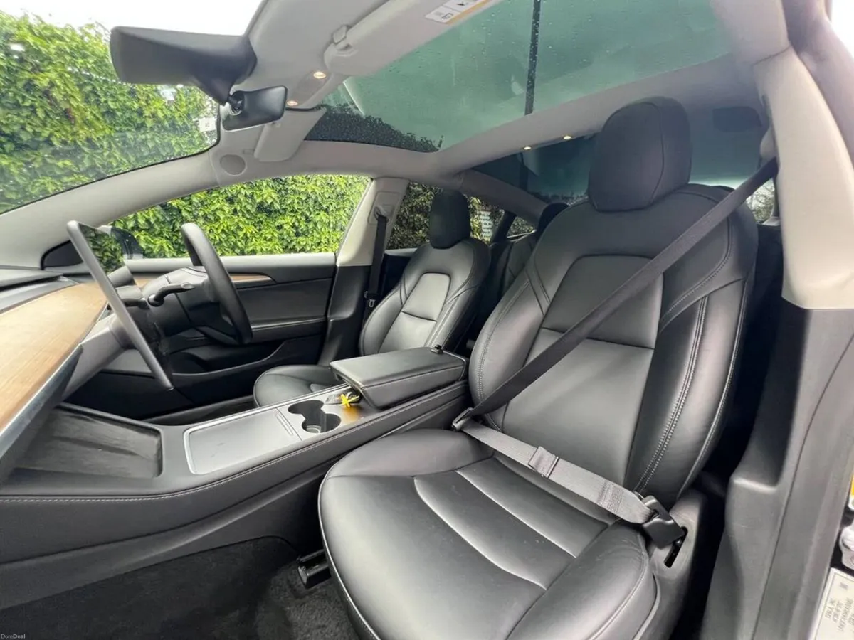 Tesla Model 3 LONG RANGE 78.8KWH // PAN ROOF // AU - Image 2