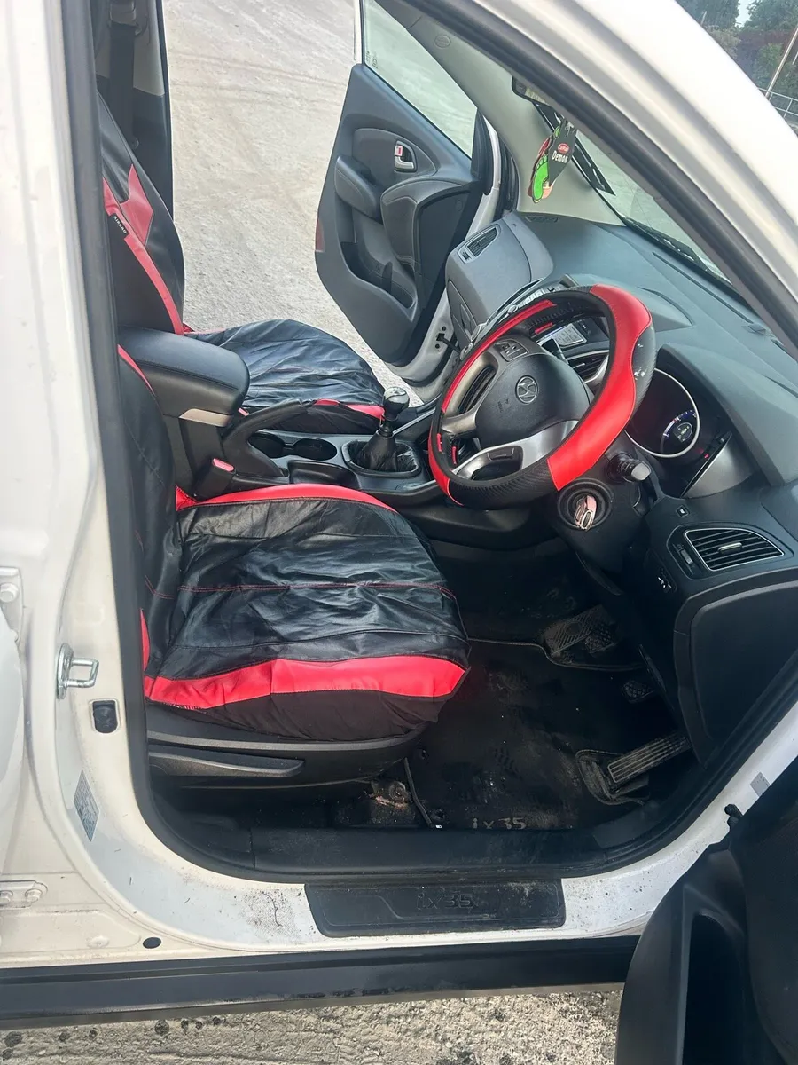 Hyundai IX35 - Image 3