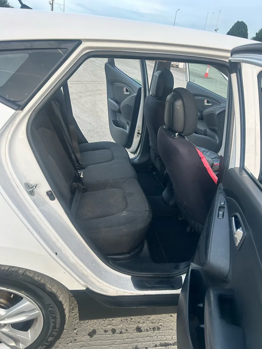 Hyundai IX35 - Image 4
