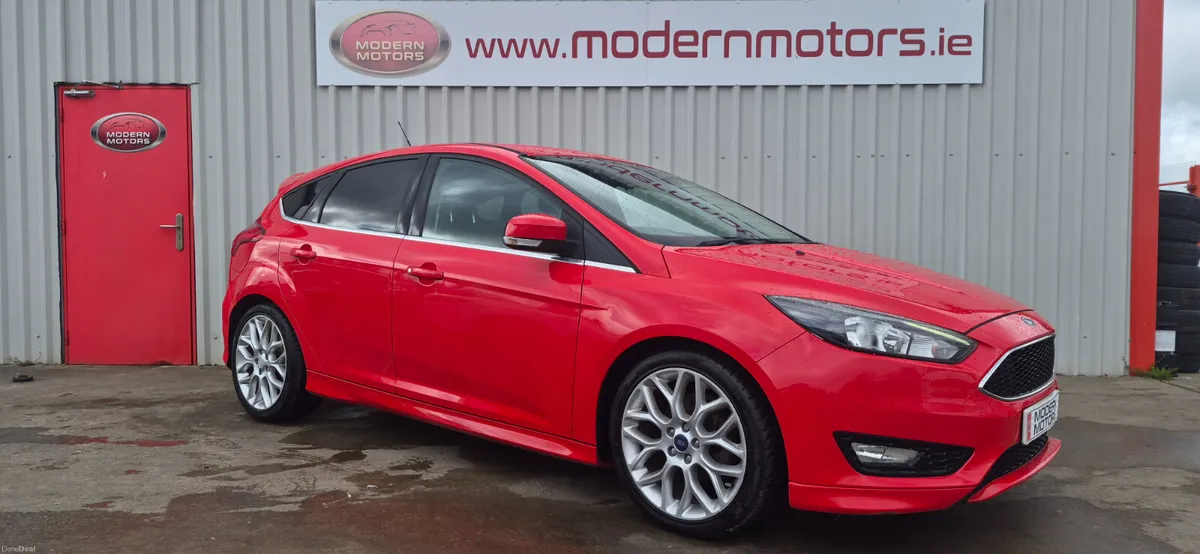 Ford Focus zetec-s 1.5 tdci 120bhp race red - Image 1