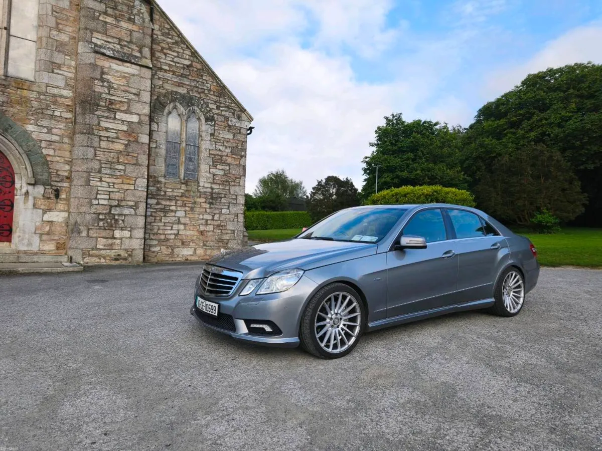 Mercedes E350 Sport - Image 3