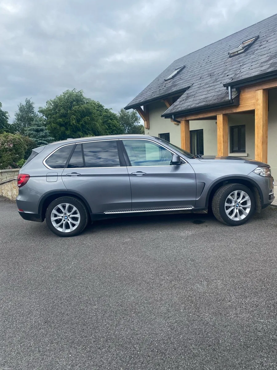 BMW X5 - Image 2