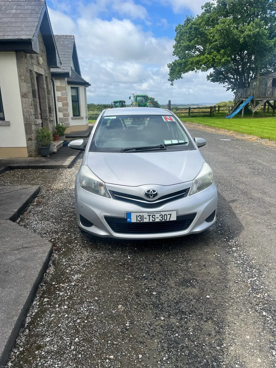 Toyota Yaris 2013 - Image 1