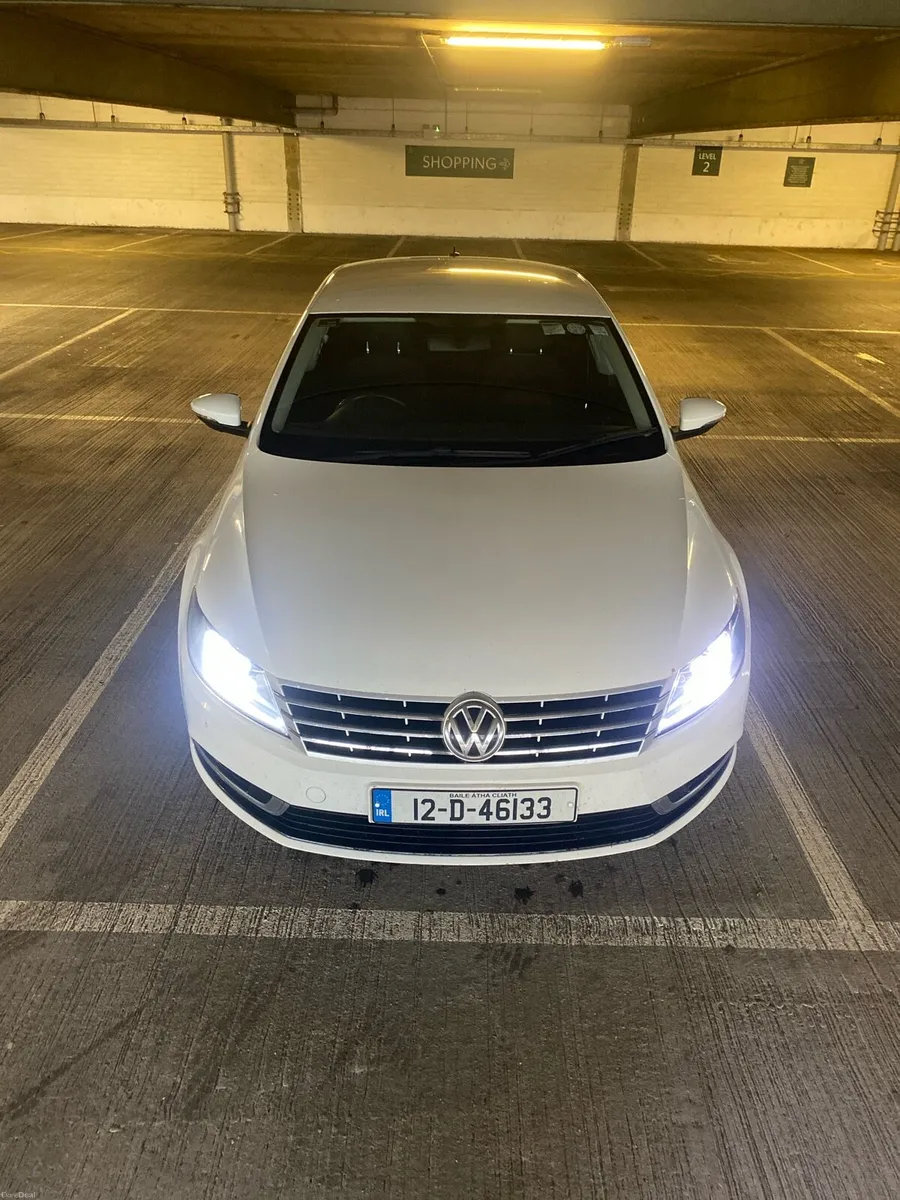 WHITE VOLKSWAGEN CC 2.0 BLUEMOTION 140 HP - Image 1