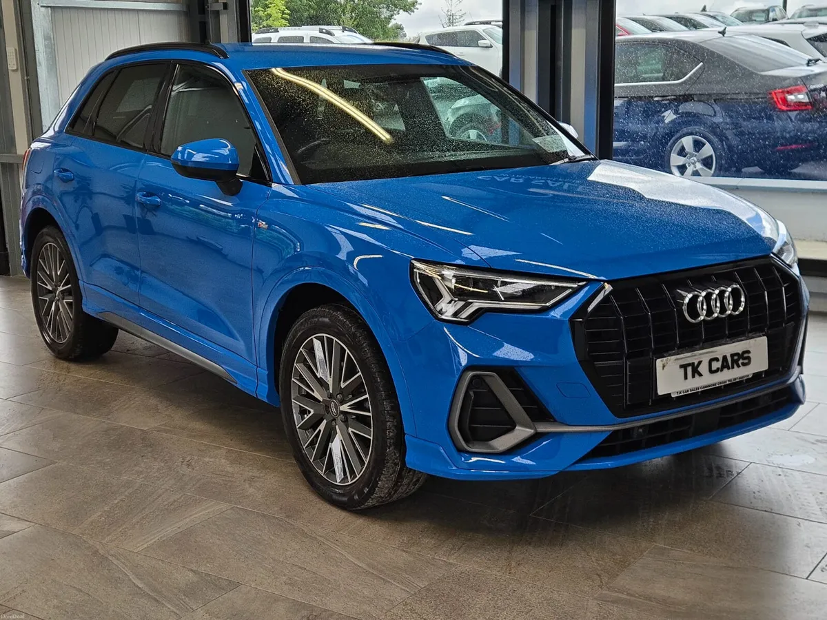 19 AUDI Q3 1.5 PETROL S-LINE W/BLACK EDITION STYL - Image 1