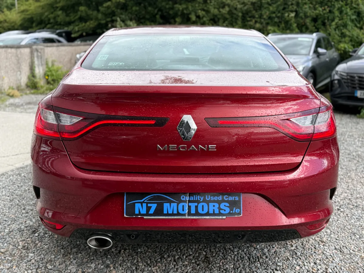 2017 Renault Megane N IV GRAND COUPE DYNAMIQUE - Image 4