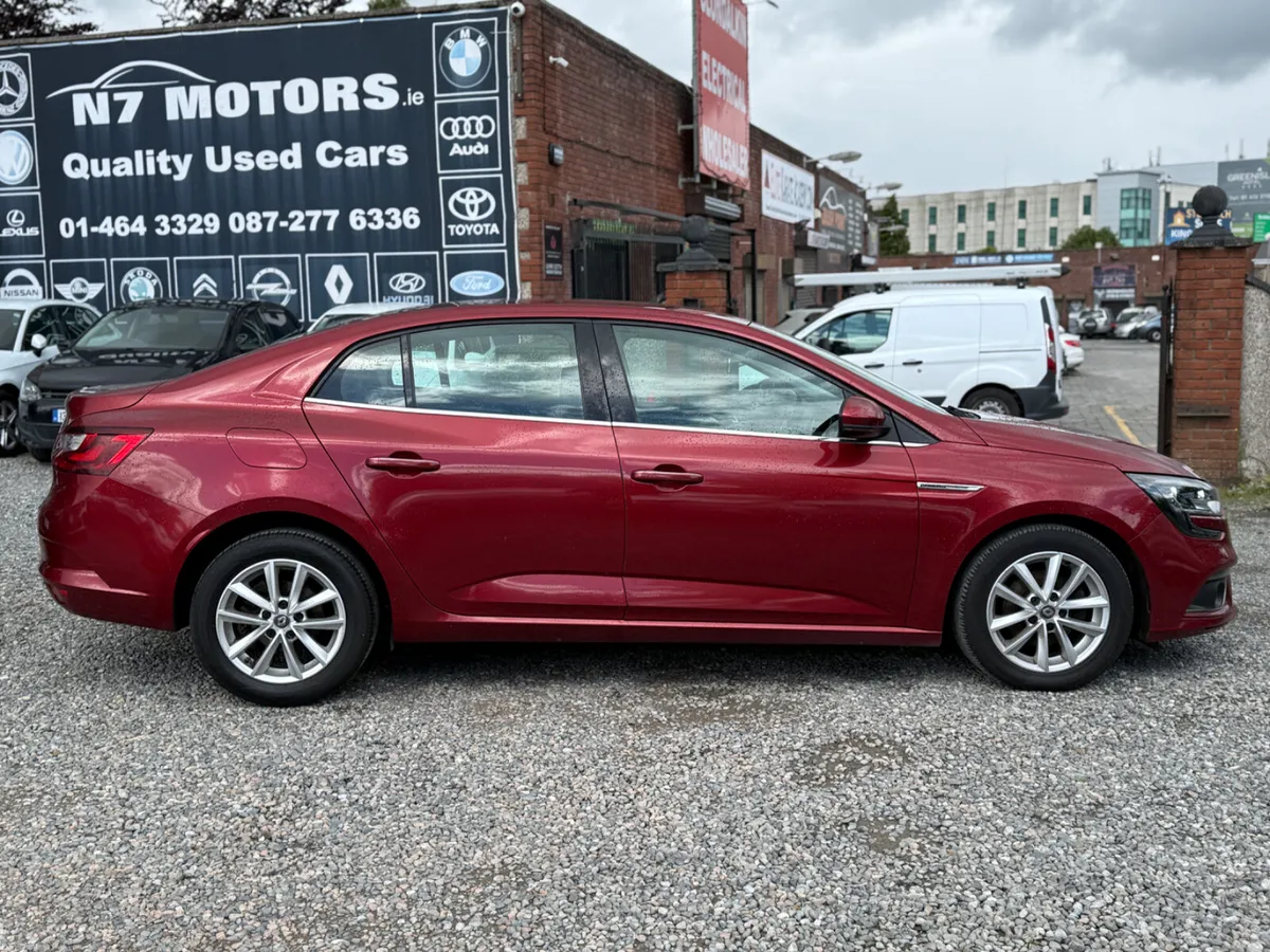 2017 Renault Megane N IV GRAND COUPE DYNAMIQUE - Image 2