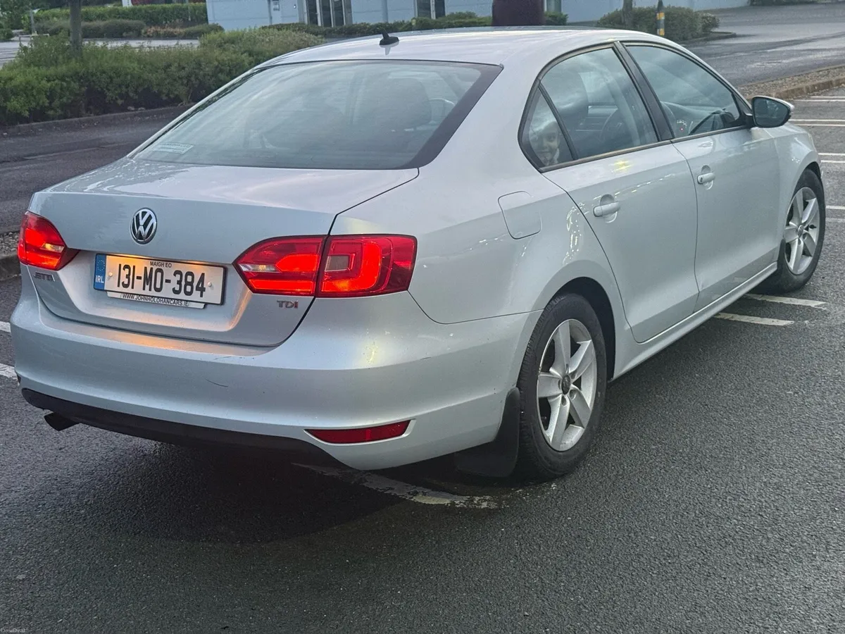 131 Volkswagen Jetta - 1.6 TDI - NCTD 05/27 - Image 3