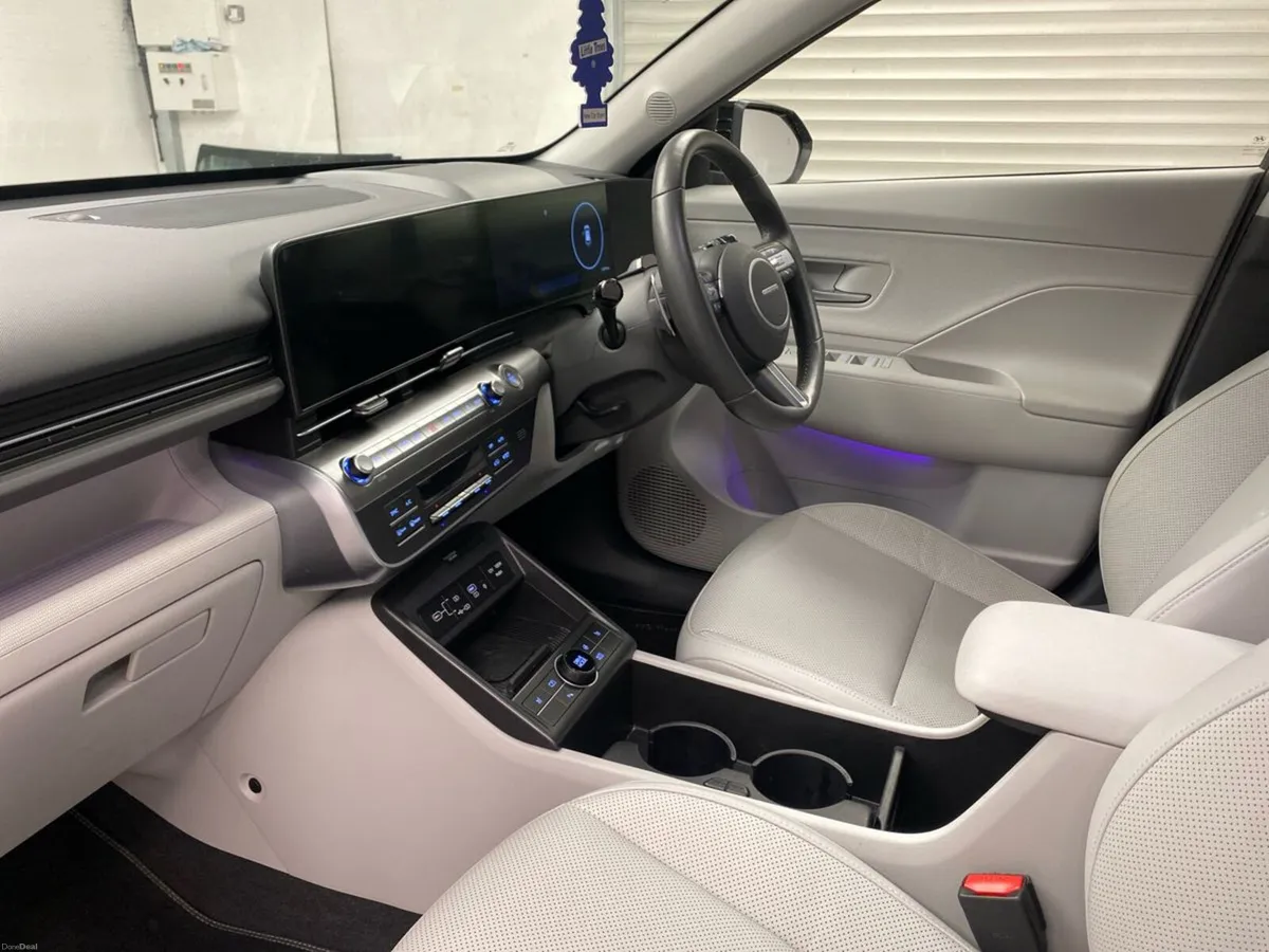 Hyundai KONA EV Platinum 65kWh - Image 3