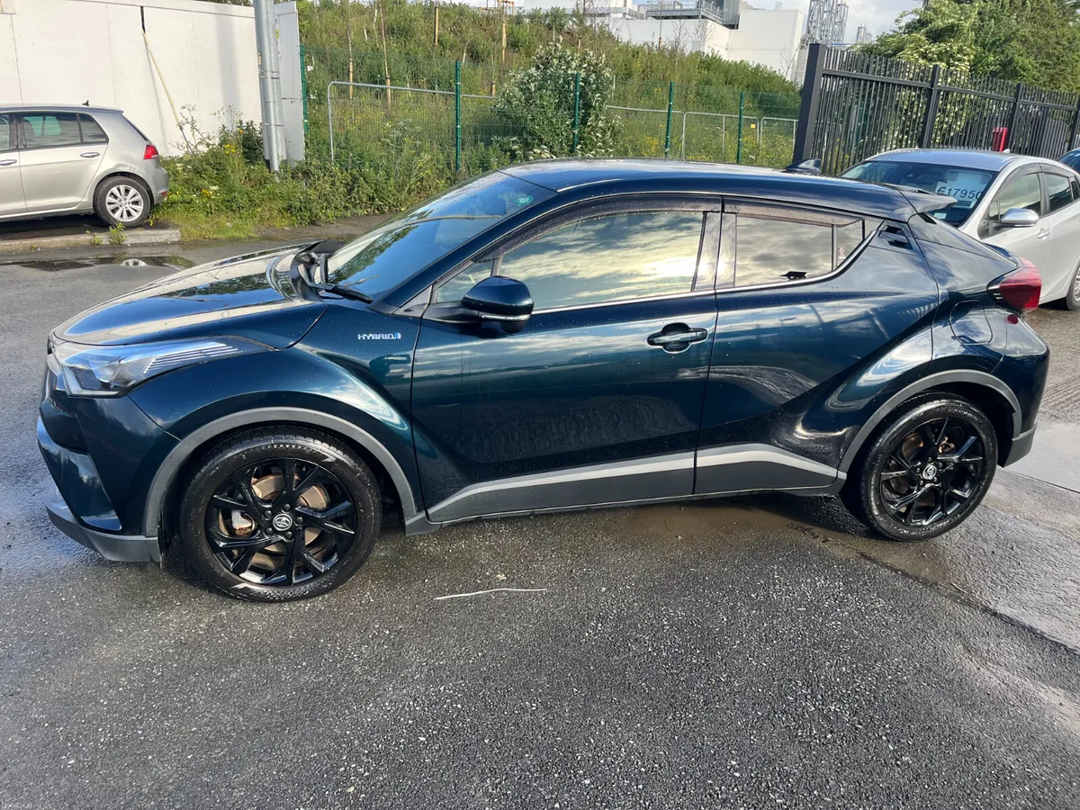 TOYOTA C-HR 2019,1.8 HYBRID AUTO HIGH SPEC LOW KMS - Image 4