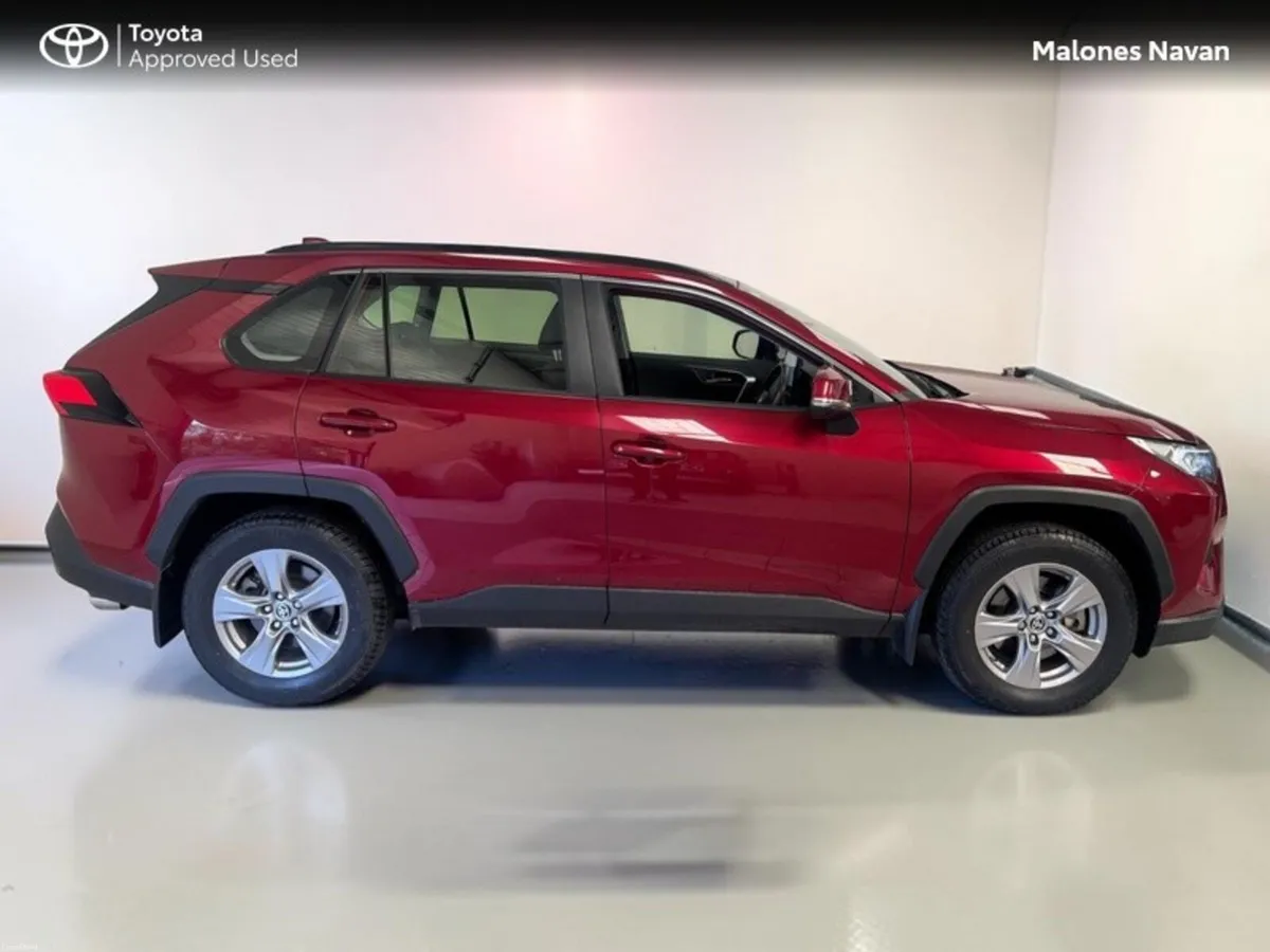 Toyota RAV4 RAV4 HYBRID LUNA 4DR AUTO - Image 3