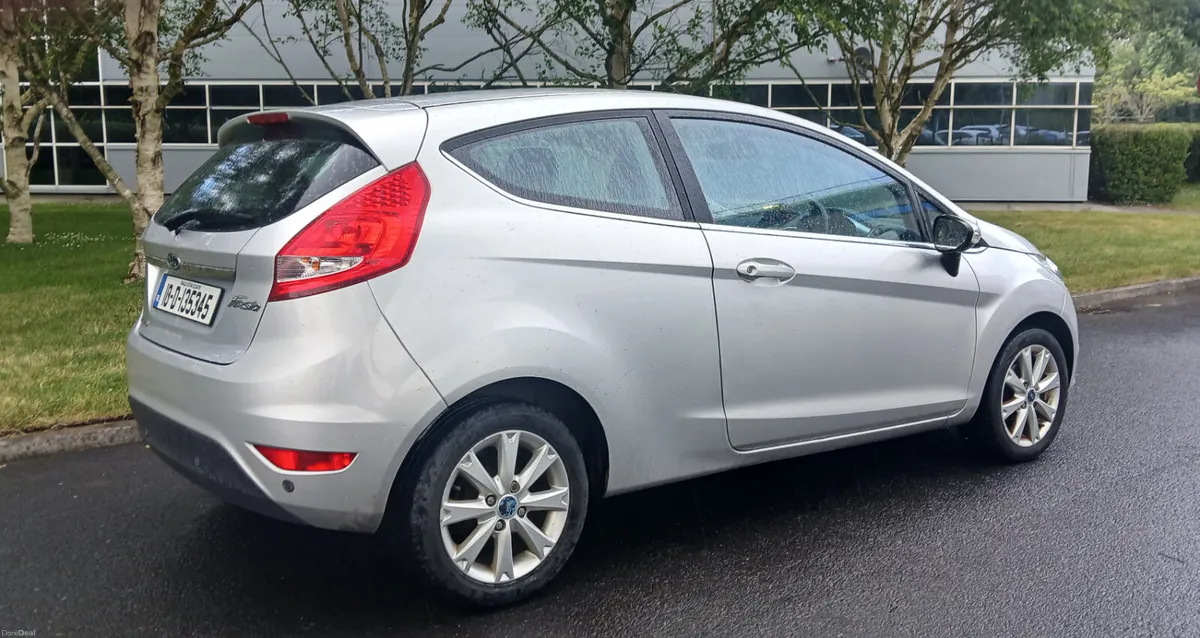 Ford Fiesta 2010 1.2 TITANIUM 3dr - NEW NCT 2027 - Image 4