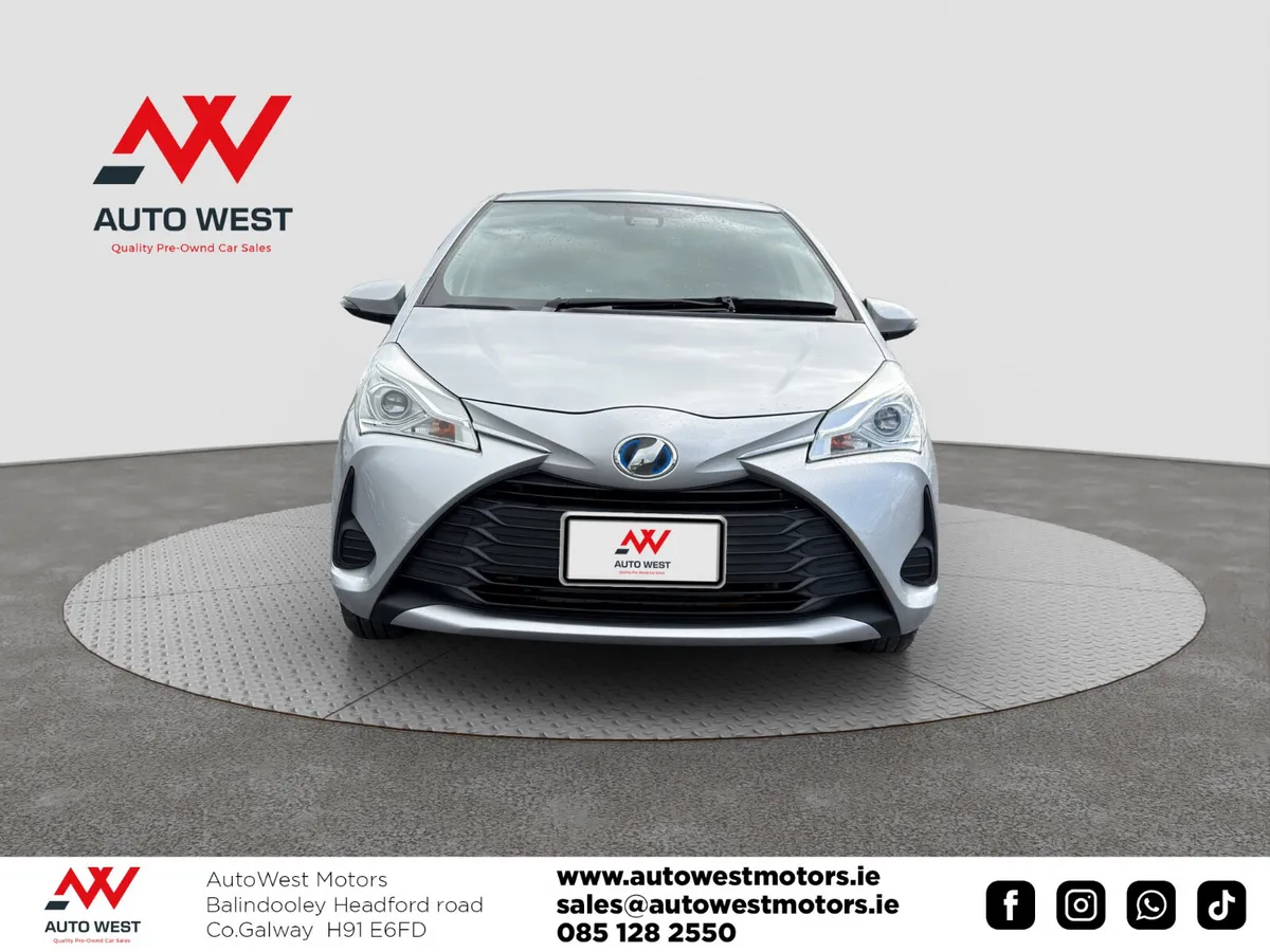 2017 Toyota Vitz Automatic Self Charging Hybrid - Image 3