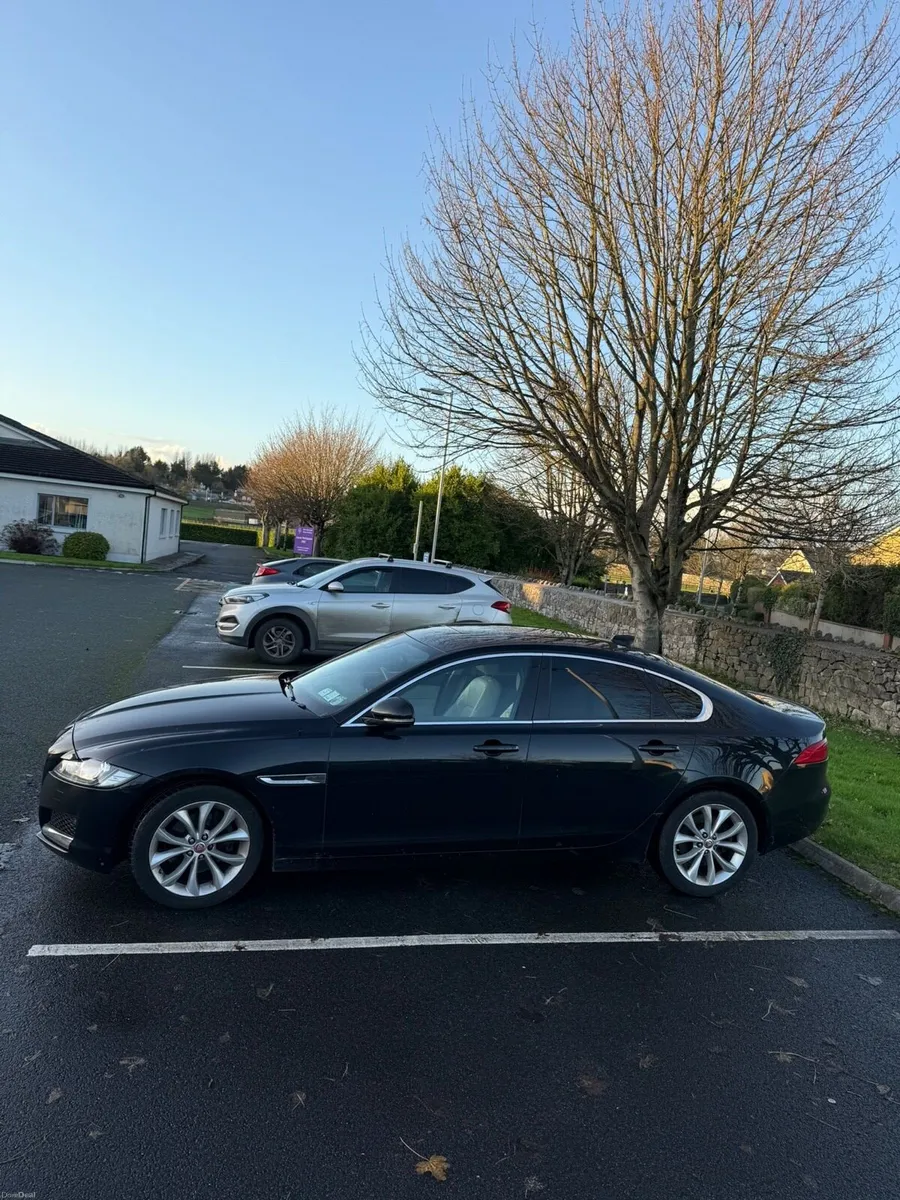 Jaguar XF 2.0 - Image 3