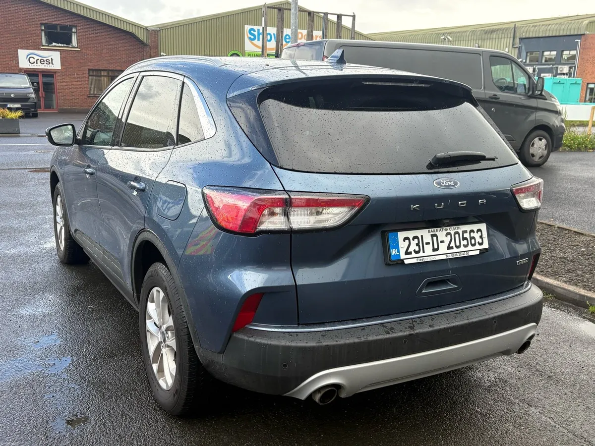 Ford Kuga Titanium PHEV Auto - Image 3