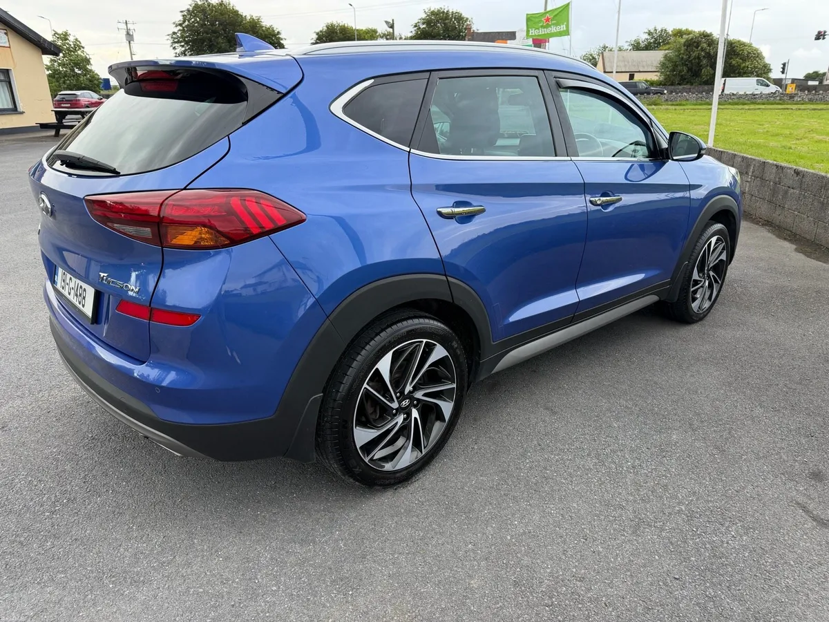 Hyundai Tucson Executive Plus - Image 3