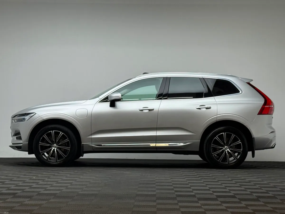 Volvo XC60 INSCRIPTION T8 2.0 PHEV - Image 4
