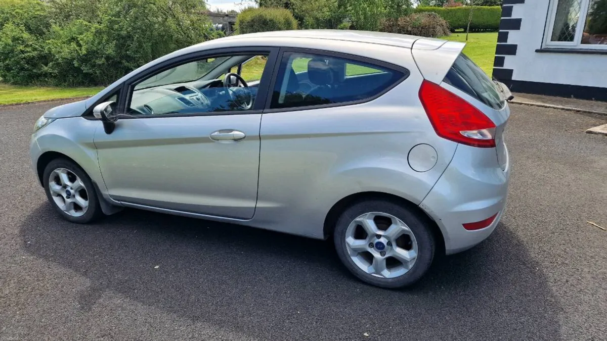 2011 Ford Fiesta 1.2 - Image 2