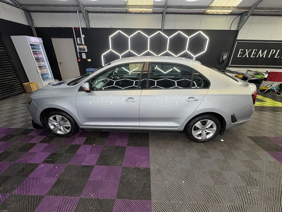 Skoda Rapid - Image 5