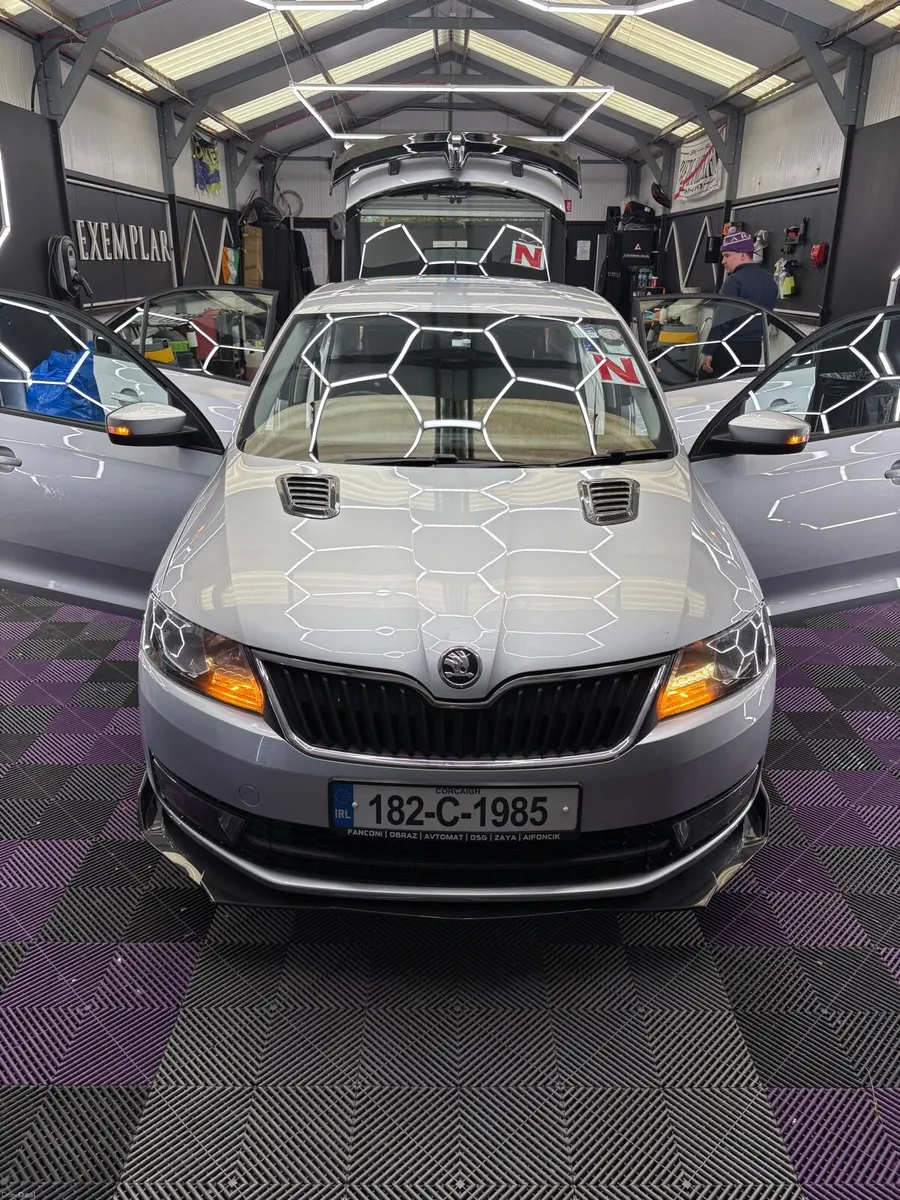 Skoda Rapid - Image 1
