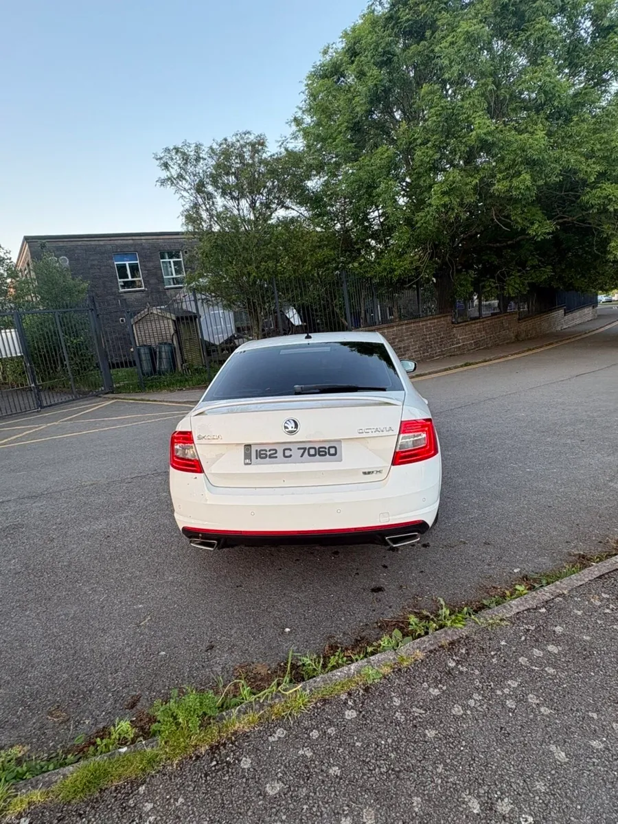 Car - Image 1