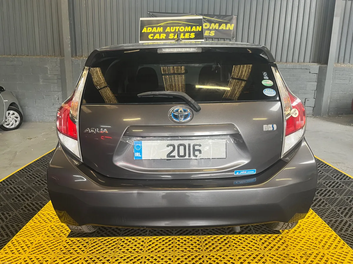 Toyota Aqua 2016 - Image 4