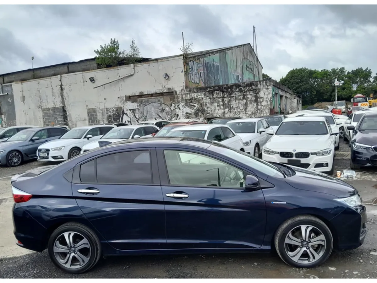 Honda Grace 1.5 Petrol HYBRID EX SPECIAL STYLE - A - Image 4