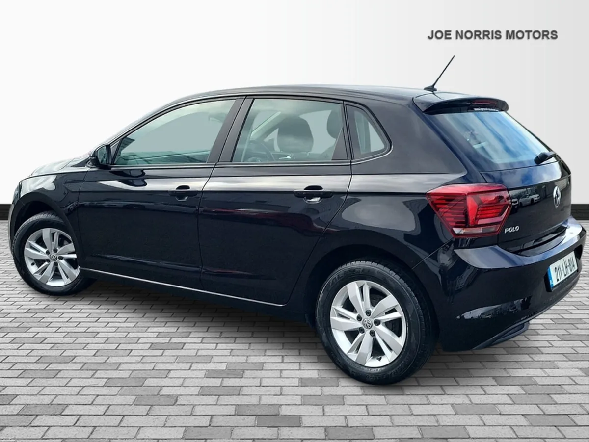 Volkswagen Polo TRENDLINE 1.0 MANUAL  5DR - Image 3