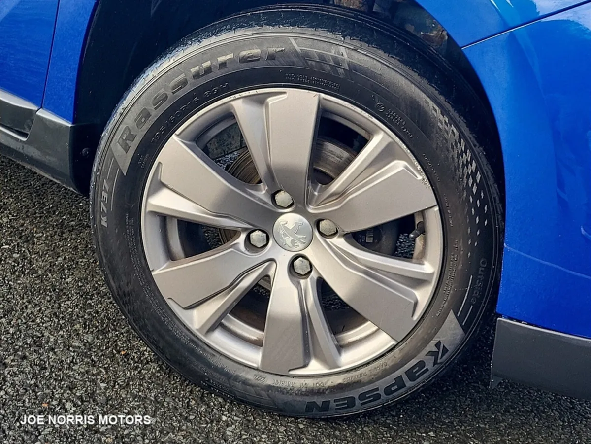 Peugeot 2008 ACTIVE 1.5 HDI 5SPEED 100 6. 6.2 4DR - Image 5