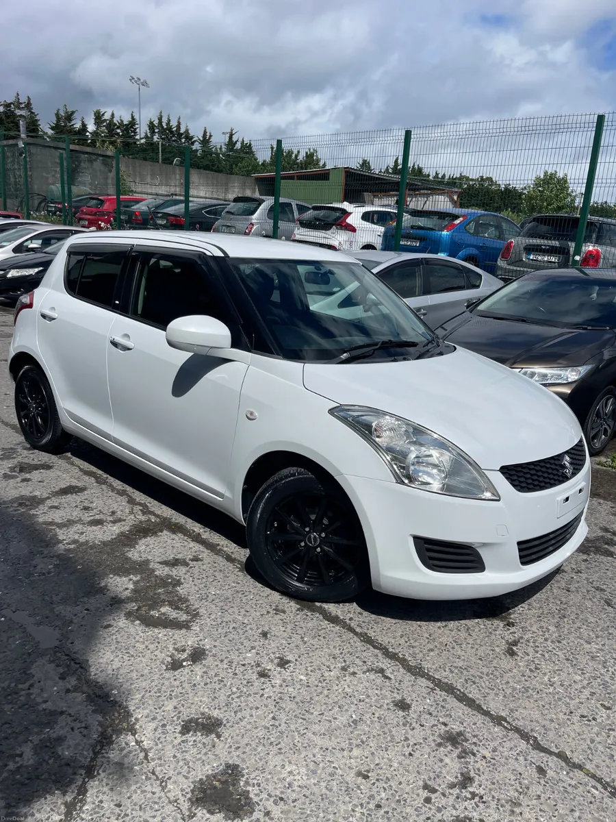 2013 Suzuki Swift automatic - Image 2