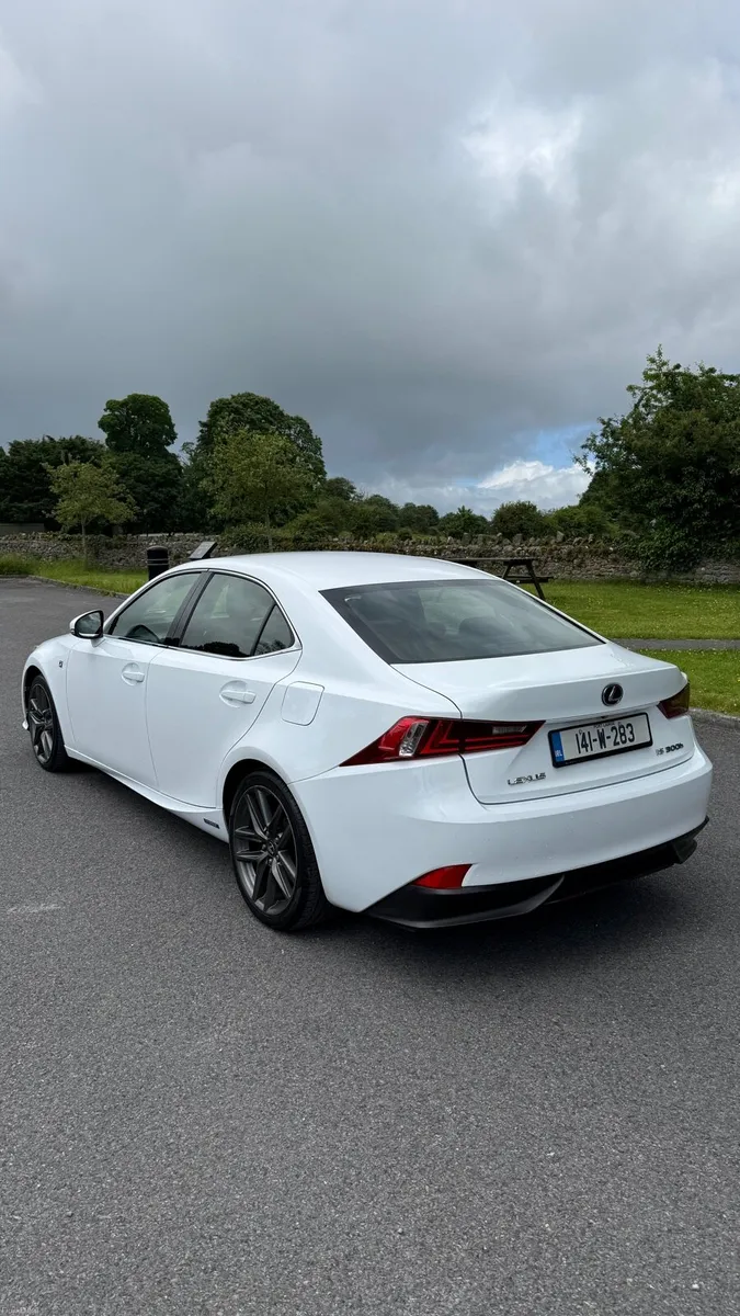 Lexus IS Fsport Only 113k km - Image 3