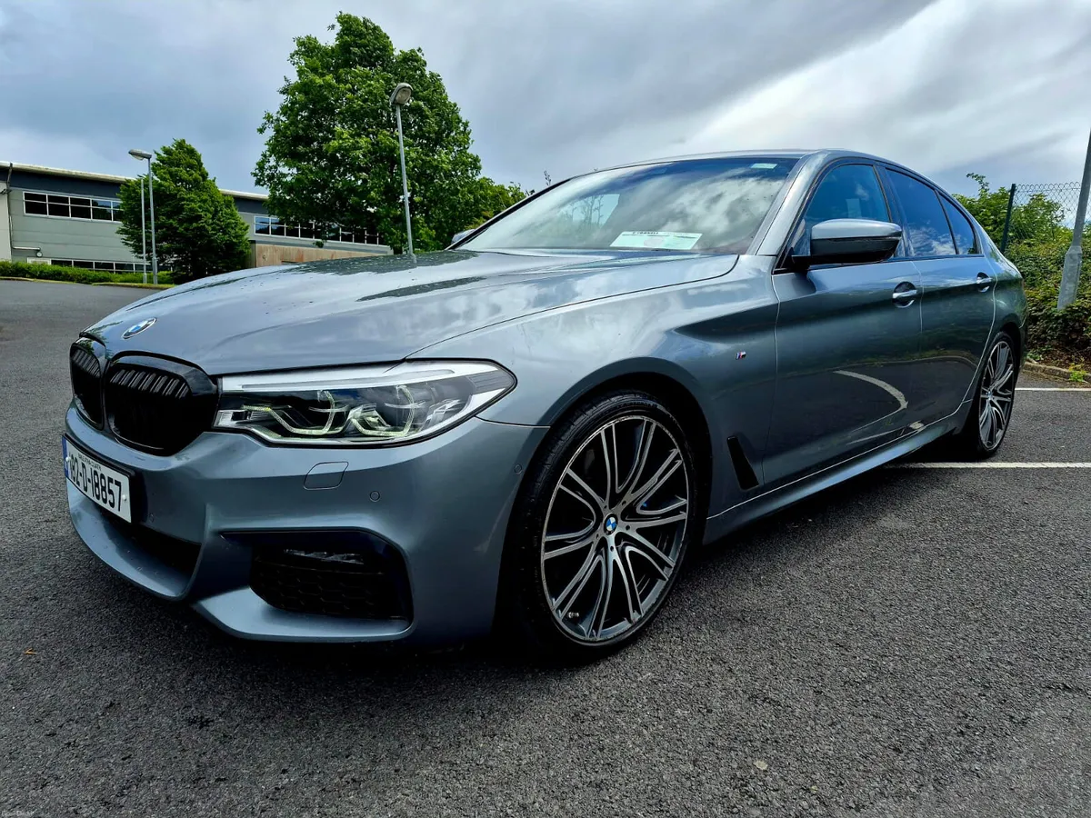 2018 BMW 530i M SPORT  AUTOMATIC  SUNROOF - Image 4