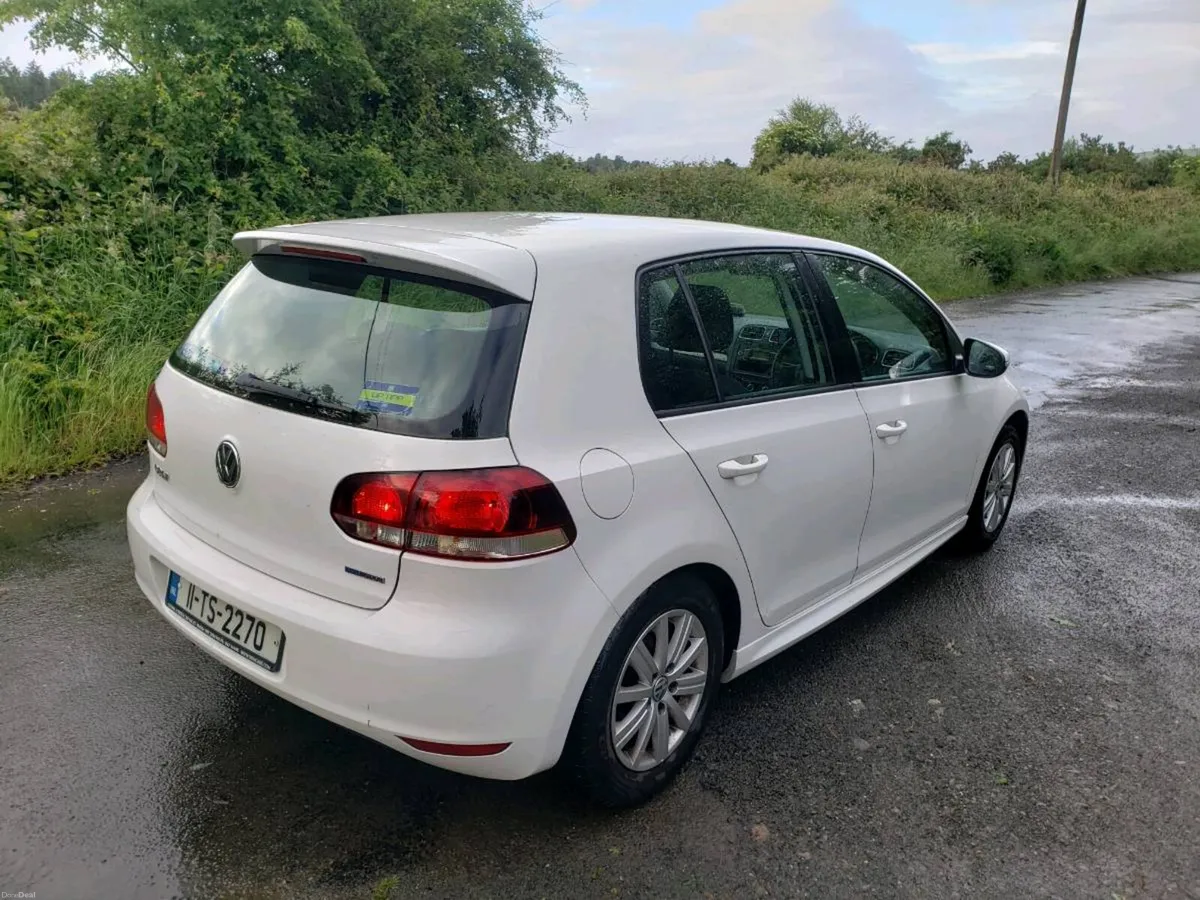 2011 Volkswagen Golf 1.6 TDI - Image 3