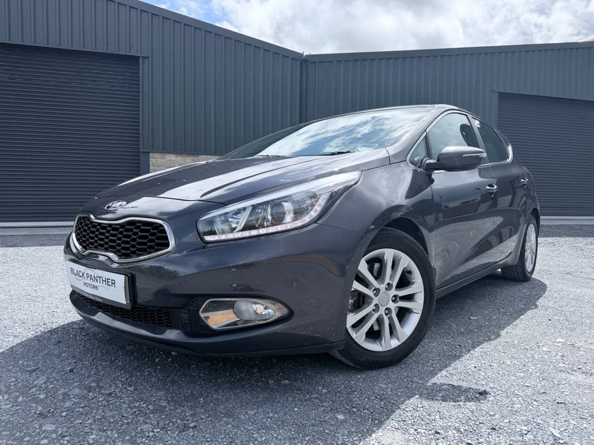 Kia Ceed 141’ TX 1.6 Petrol EcoDynamics Hatchback - Image 2