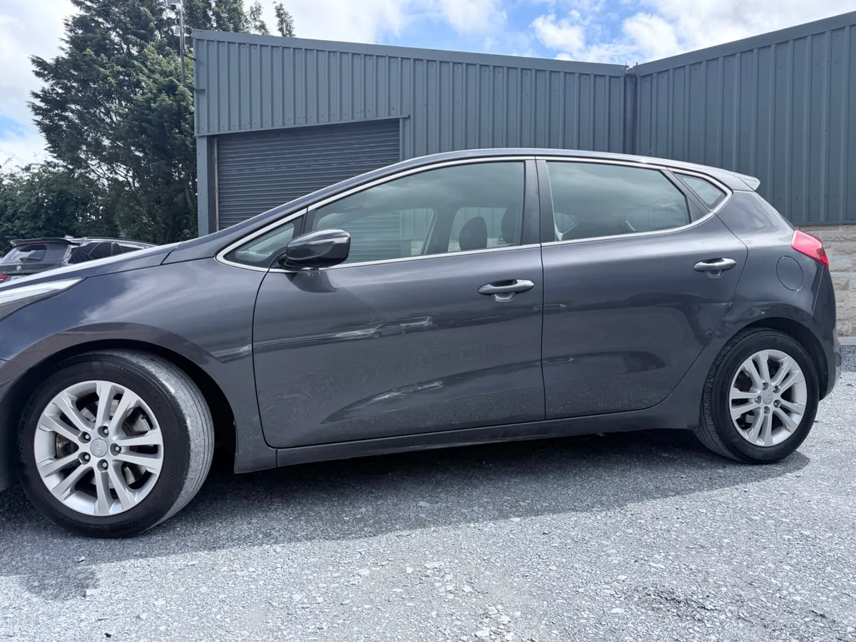Kia Ceed 141’ TX 1.6 Petrol EcoDynamics Hatchback - Image 5