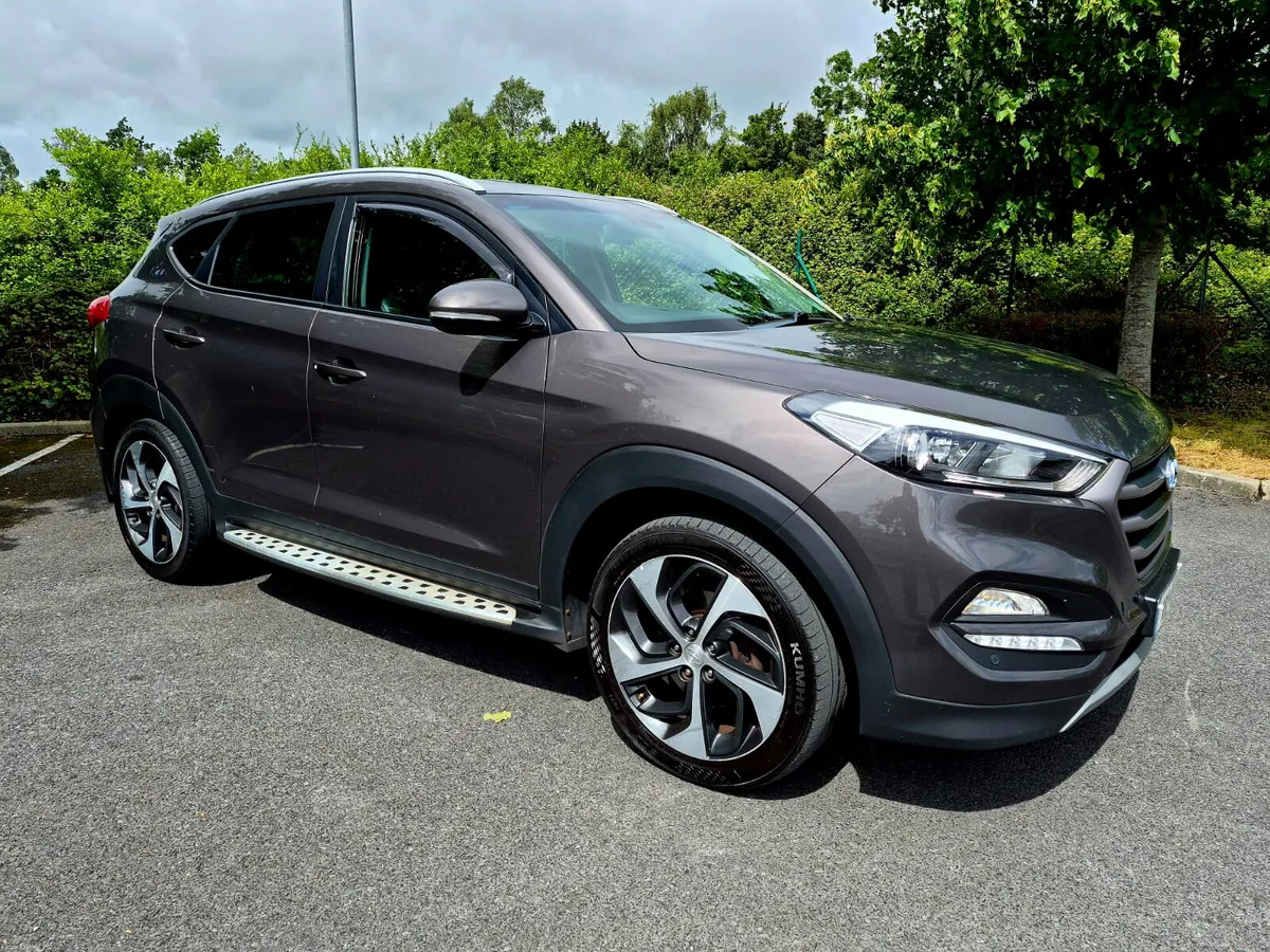 2018 HYUNDAI TUCSON 1.7D EXECUTIVE SE LOW MILES - Image 2