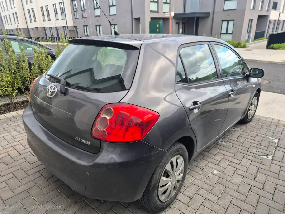 Toyota Auris 1.4 - Image 2