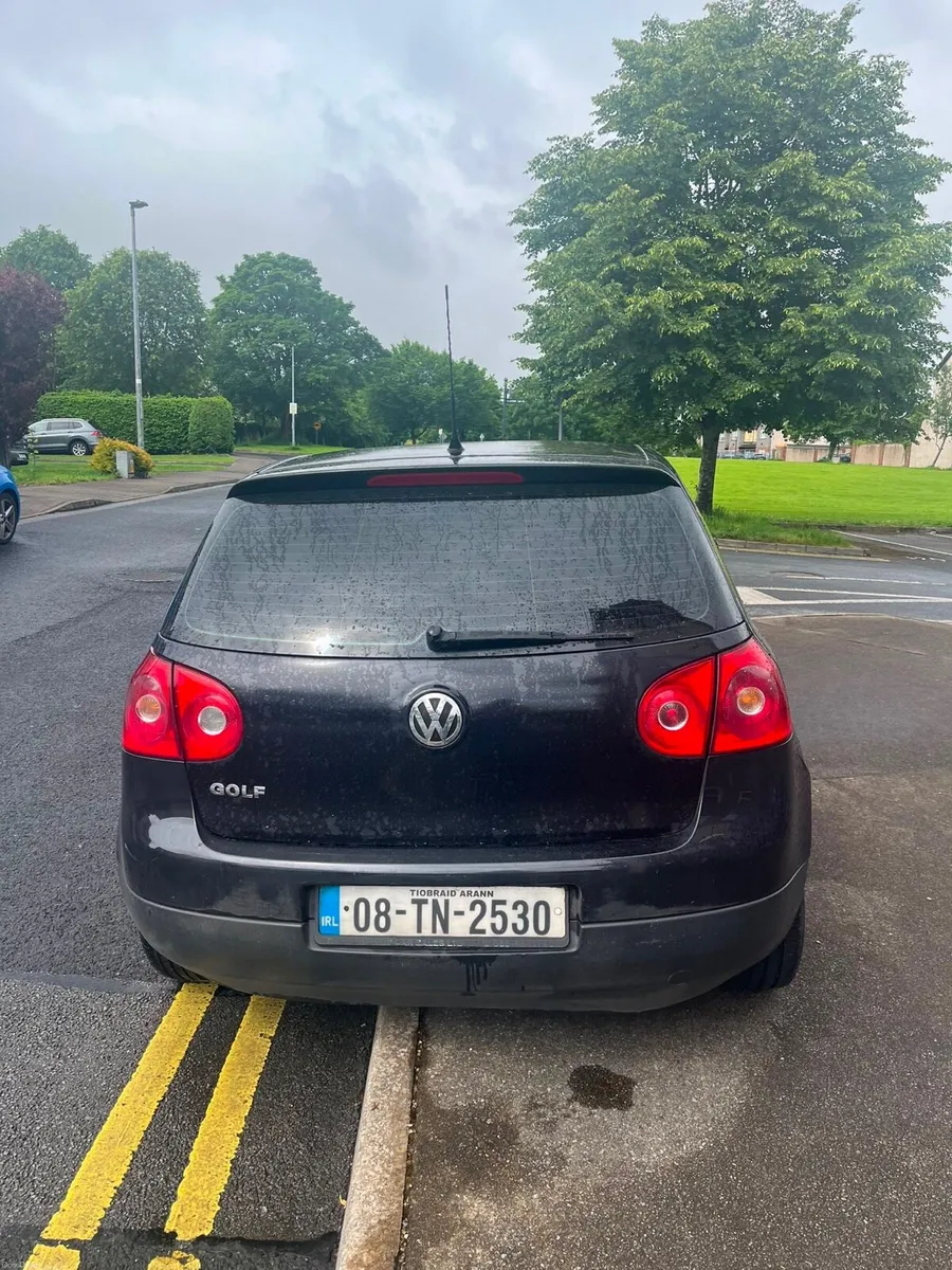 Volkswagen Golf Black - Image 3
