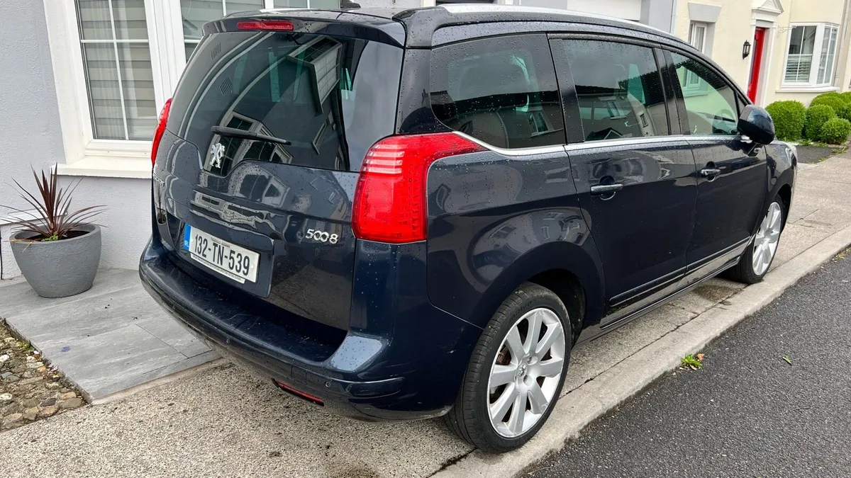 Peugot 5008 1.6 d 7 seat - Image 4
